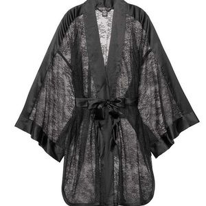 Victoria Secret Lacey Kimono robe! Only worn once!